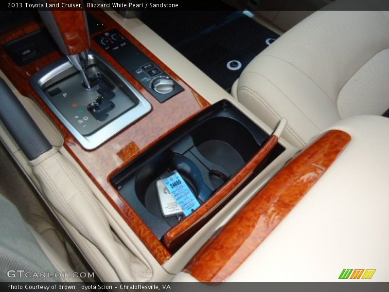 Blizzard White Pearl / Sandstone 2013 Toyota Land Cruiser