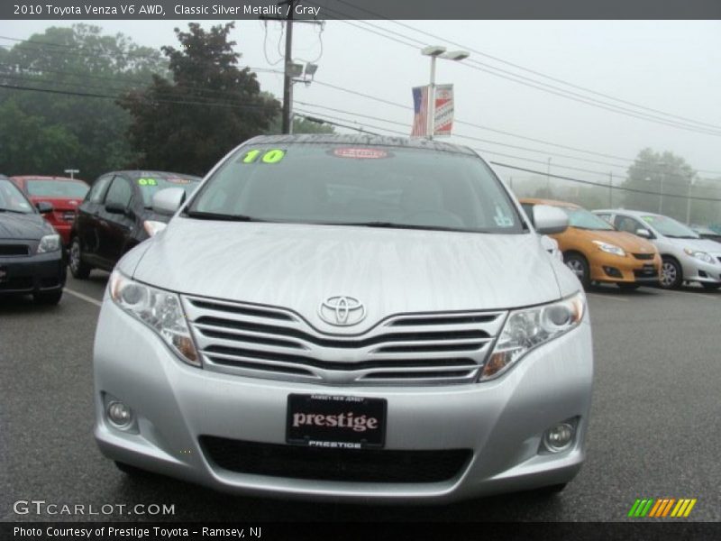 Classic Silver Metallic / Gray 2010 Toyota Venza V6 AWD