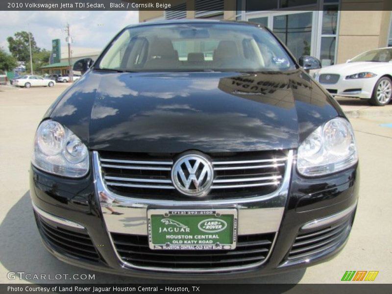 Black / Cornsilk Beige 2010 Volkswagen Jetta TDI Sedan