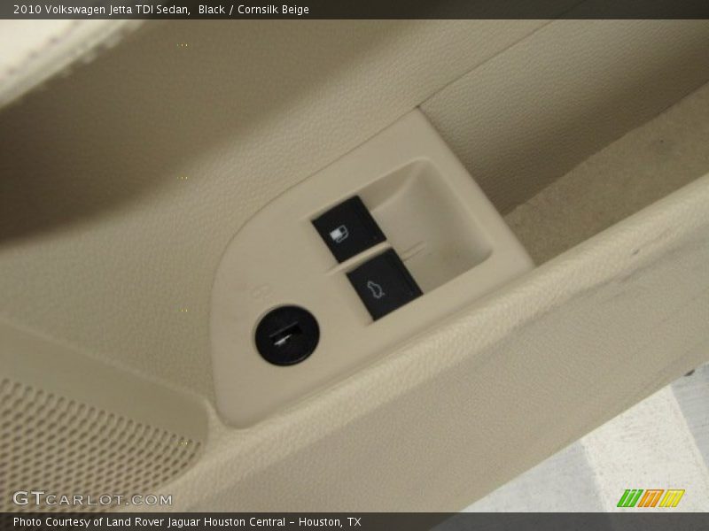 Black / Cornsilk Beige 2010 Volkswagen Jetta TDI Sedan