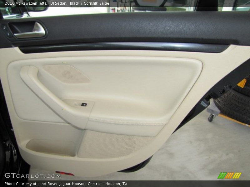 Black / Cornsilk Beige 2010 Volkswagen Jetta TDI Sedan