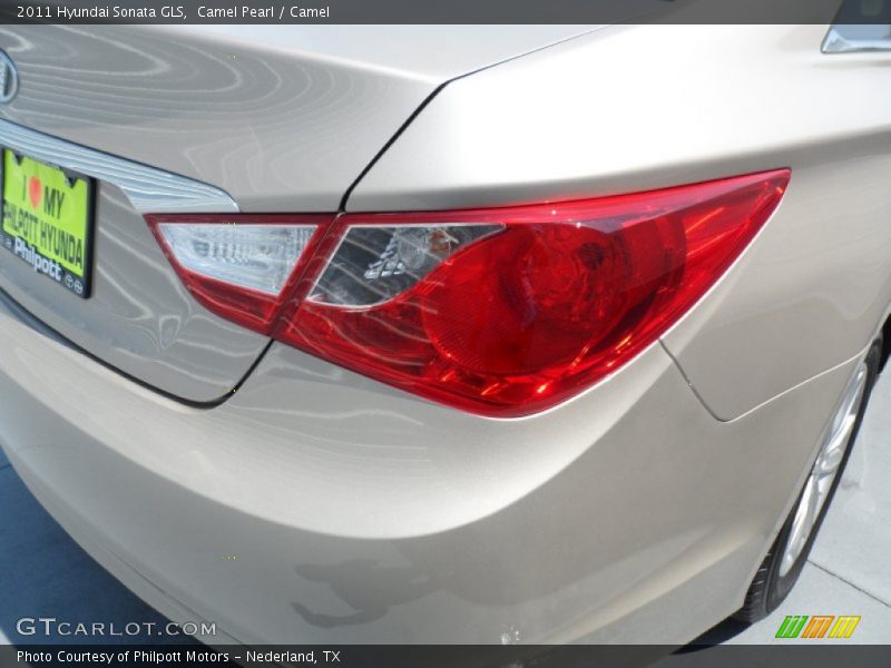 Camel Pearl / Camel 2011 Hyundai Sonata GLS