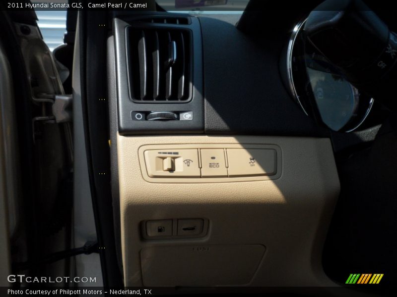 Camel Pearl / Camel 2011 Hyundai Sonata GLS