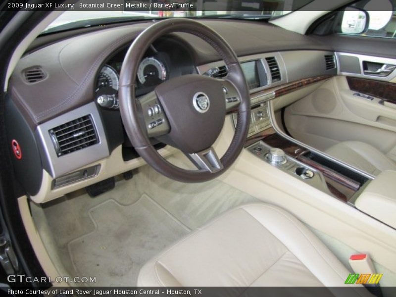 Botanical Green Metallic / Barley/Truffle 2009 Jaguar XF Luxury