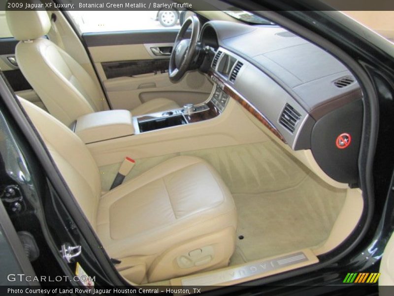Botanical Green Metallic / Barley/Truffle 2009 Jaguar XF Luxury