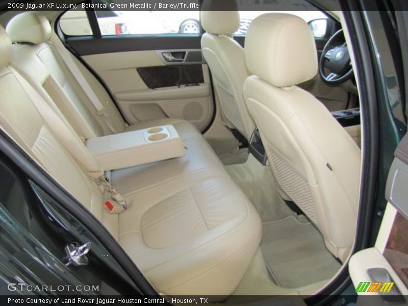 Botanical Green Metallic / Barley/Truffle 2009 Jaguar XF Luxury