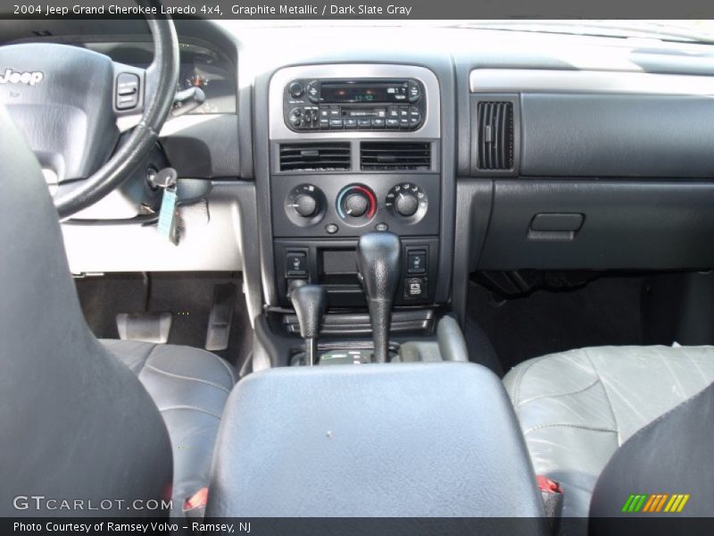 Graphite Metallic / Dark Slate Gray 2004 Jeep Grand Cherokee Laredo 4x4