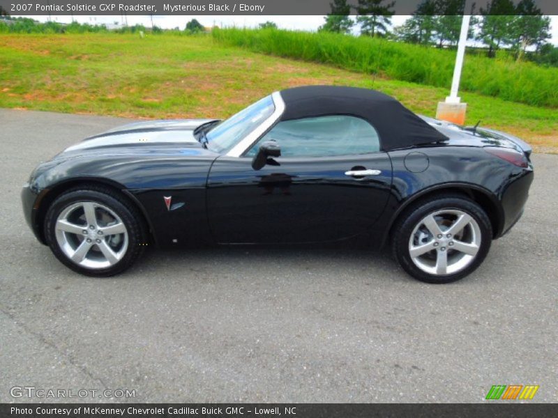 Mysterious Black / Ebony 2007 Pontiac Solstice GXP Roadster