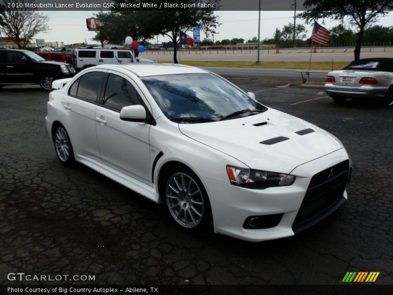 Front 3/4 View of 2010 Lancer Evolution GSR