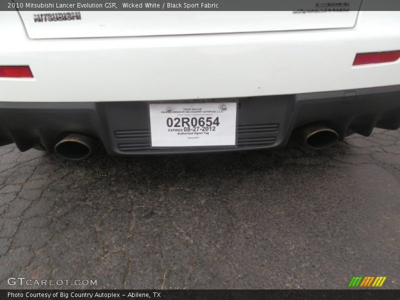 Wicked White / Black Sport Fabric 2010 Mitsubishi Lancer Evolution GSR