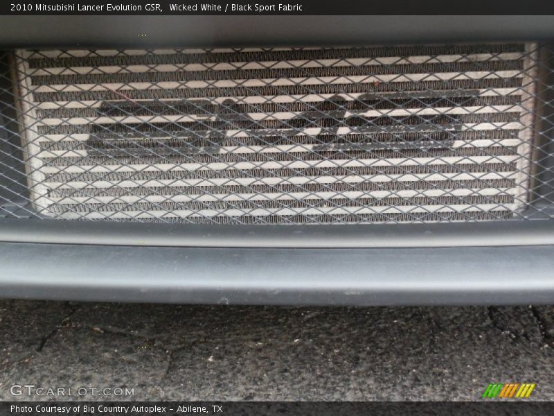 Wicked White / Black Sport Fabric 2010 Mitsubishi Lancer Evolution GSR