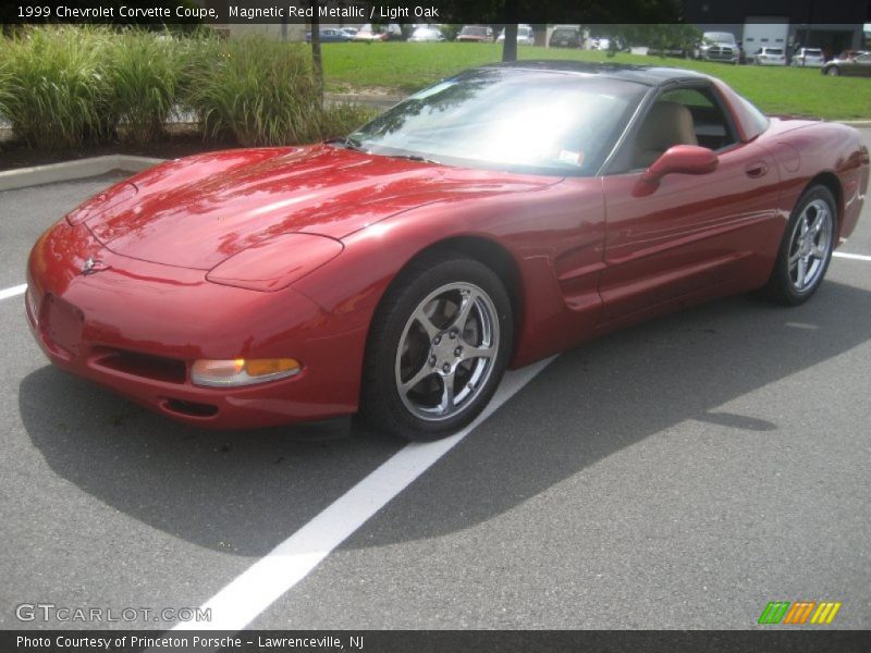 Magnetic Red Metallic / Light Oak 1999 Chevrolet Corvette Coupe