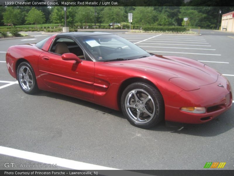 Magnetic Red Metallic / Light Oak 1999 Chevrolet Corvette Coupe