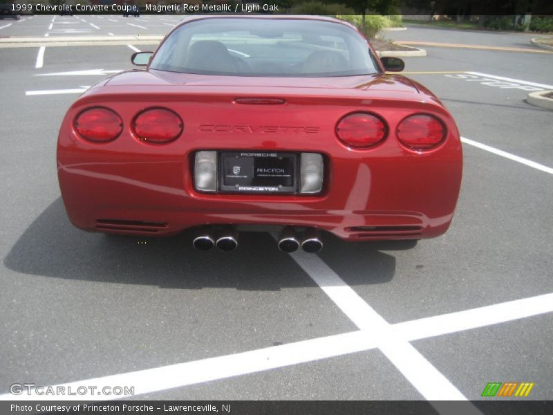 Magnetic Red Metallic / Light Oak 1999 Chevrolet Corvette Coupe