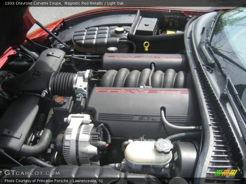 Magnetic Red Metallic / Light Oak 1999 Chevrolet Corvette Coupe