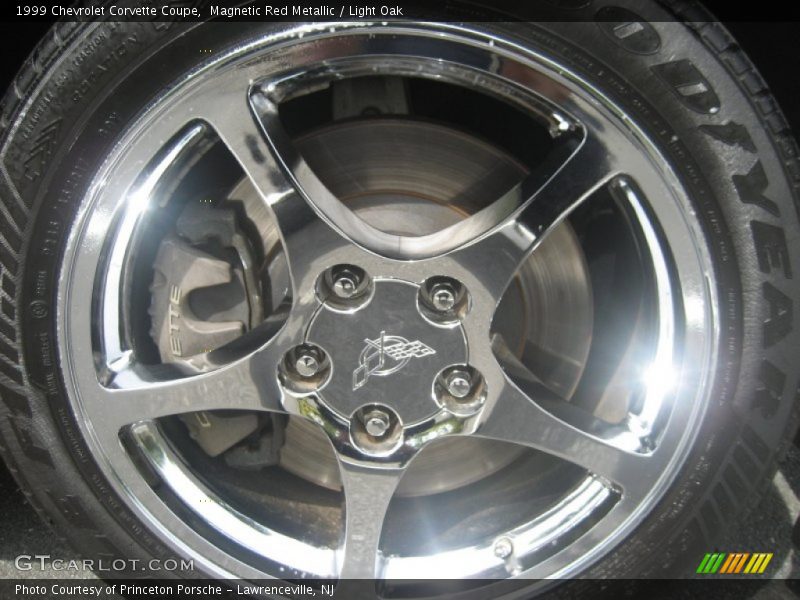 Magnetic Red Metallic / Light Oak 1999 Chevrolet Corvette Coupe