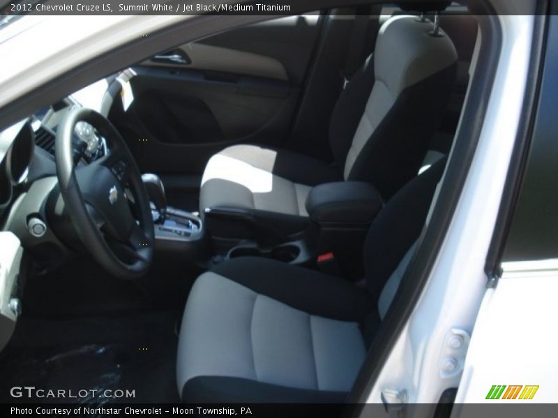 Summit White / Jet Black/Medium Titanium 2012 Chevrolet Cruze LS