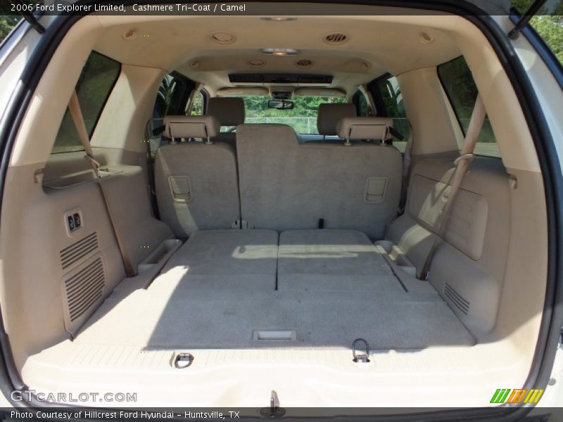 Cashmere Tri-Coat / Camel 2006 Ford Explorer Limited