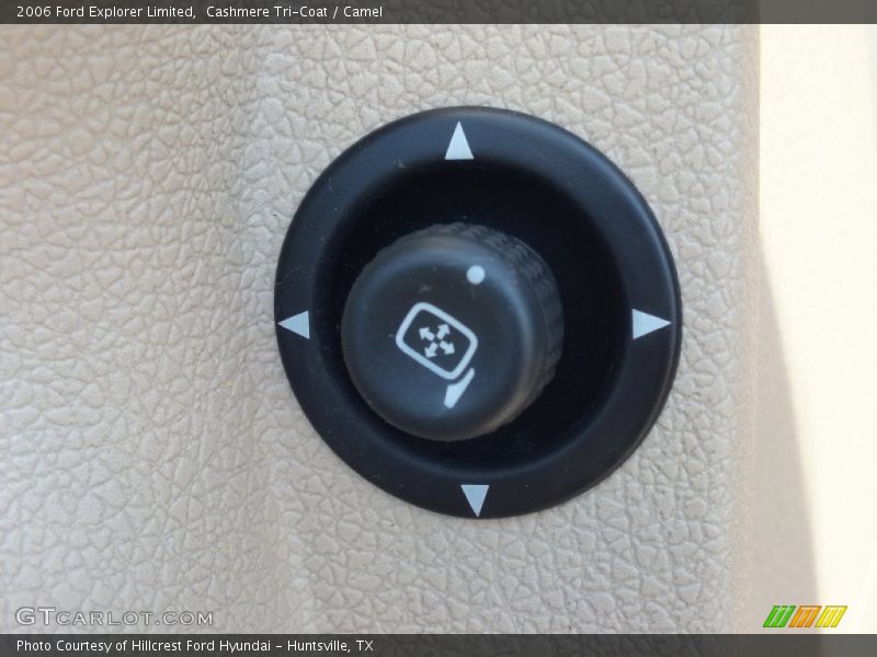 Cashmere Tri-Coat / Camel 2006 Ford Explorer Limited