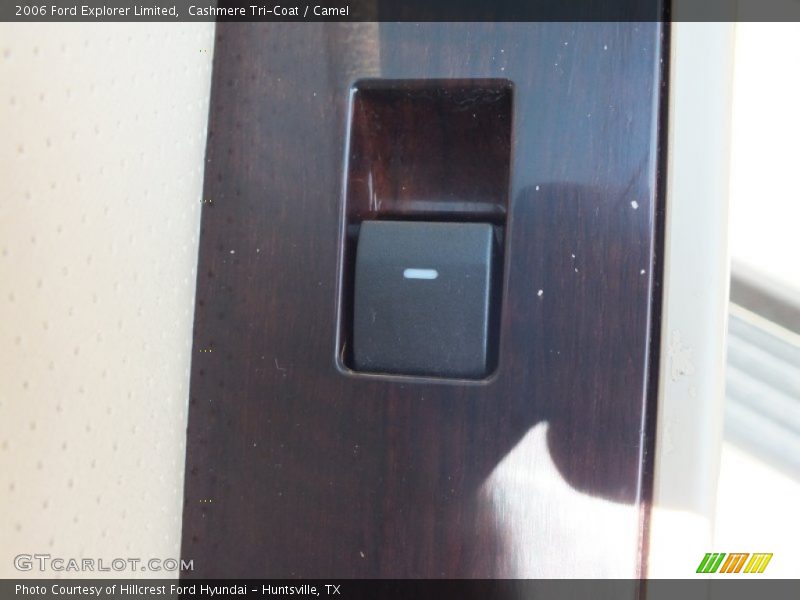 Cashmere Tri-Coat / Camel 2006 Ford Explorer Limited