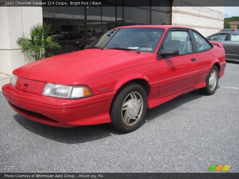 Front 3/4 View of 1993 Cavalier Z24 Coupe