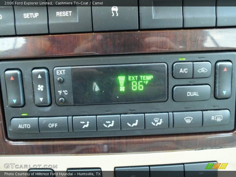 Cashmere Tri-Coat / Camel 2006 Ford Explorer Limited