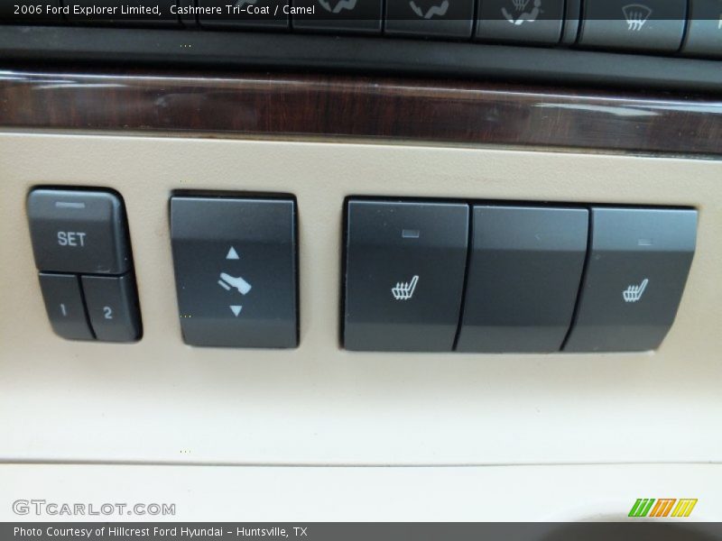 Cashmere Tri-Coat / Camel 2006 Ford Explorer Limited