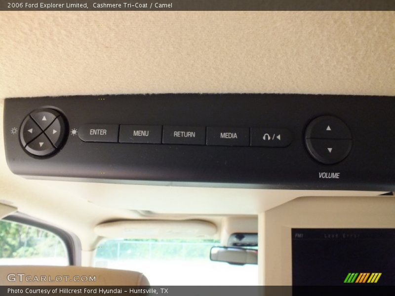 Cashmere Tri-Coat / Camel 2006 Ford Explorer Limited