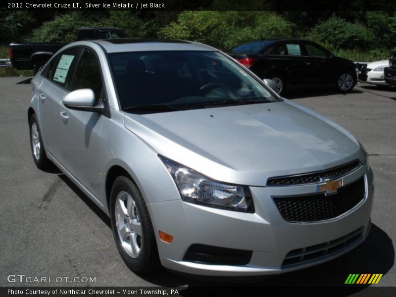 Silver Ice Metallic / Jet Black 2012 Chevrolet Cruze LT