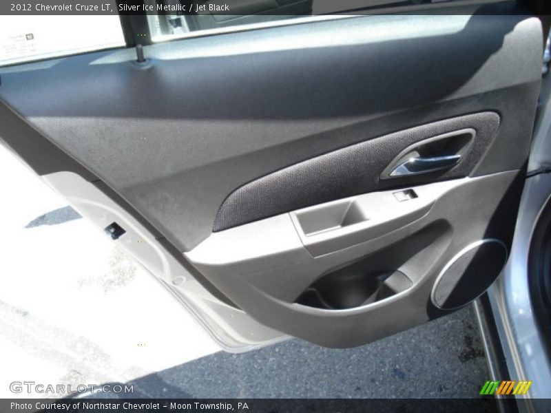 Silver Ice Metallic / Jet Black 2012 Chevrolet Cruze LT