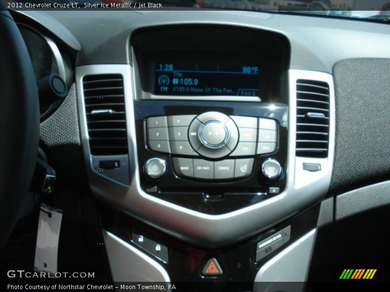 Silver Ice Metallic / Jet Black 2012 Chevrolet Cruze LT
