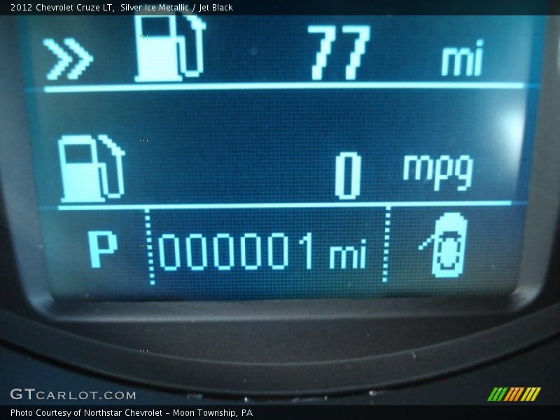 Silver Ice Metallic / Jet Black 2012 Chevrolet Cruze LT