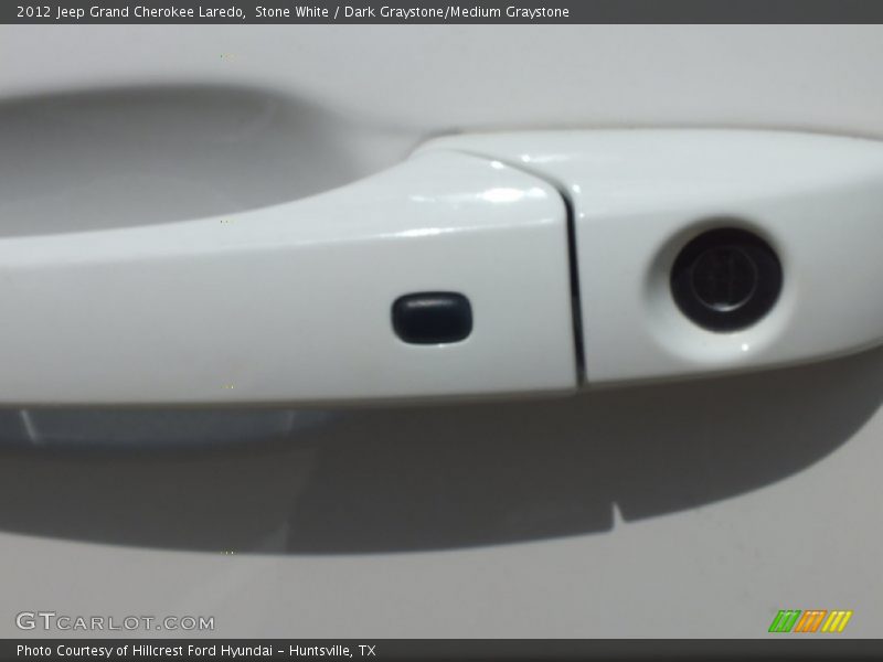 Stone White / Dark Graystone/Medium Graystone 2012 Jeep Grand Cherokee Laredo