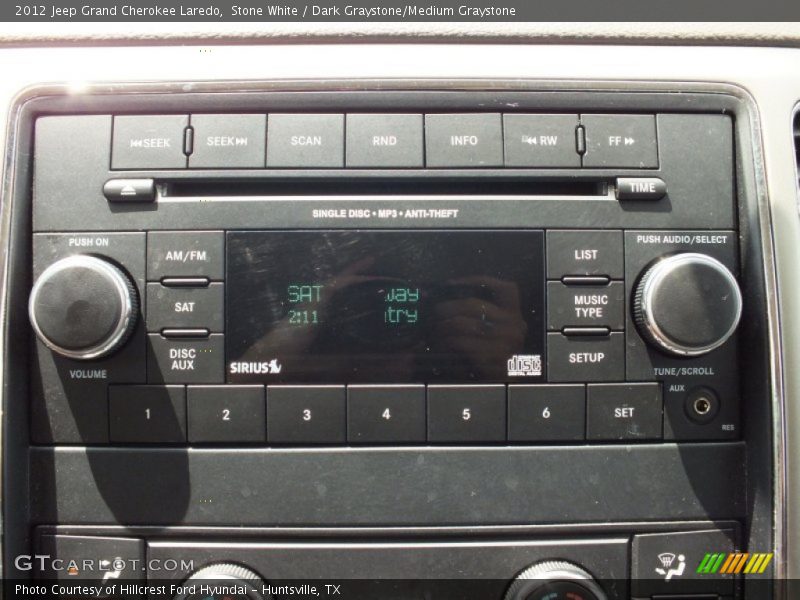 Stone White / Dark Graystone/Medium Graystone 2012 Jeep Grand Cherokee Laredo