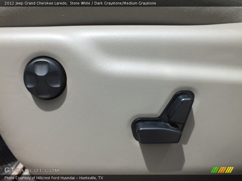 Stone White / Dark Graystone/Medium Graystone 2012 Jeep Grand Cherokee Laredo