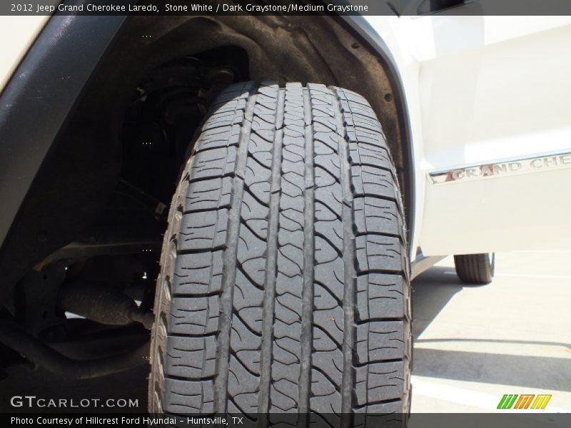 Stone White / Dark Graystone/Medium Graystone 2012 Jeep Grand Cherokee Laredo