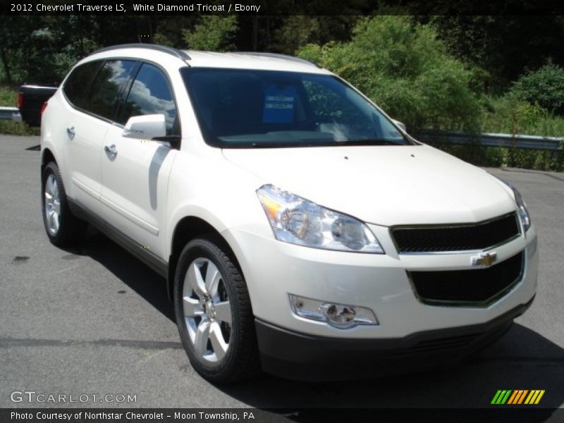 White Diamond Tricoat / Ebony 2012 Chevrolet Traverse LS