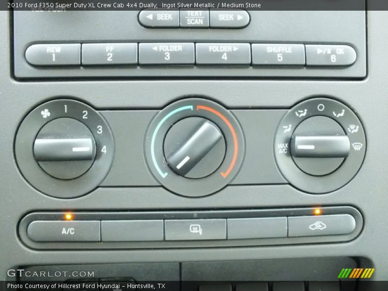 Controls of 2010 F350 Super Duty XL Crew Cab 4x4 Dually