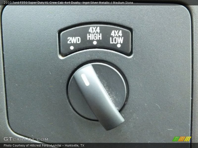 Controls of 2010 F350 Super Duty XL Crew Cab 4x4 Dually