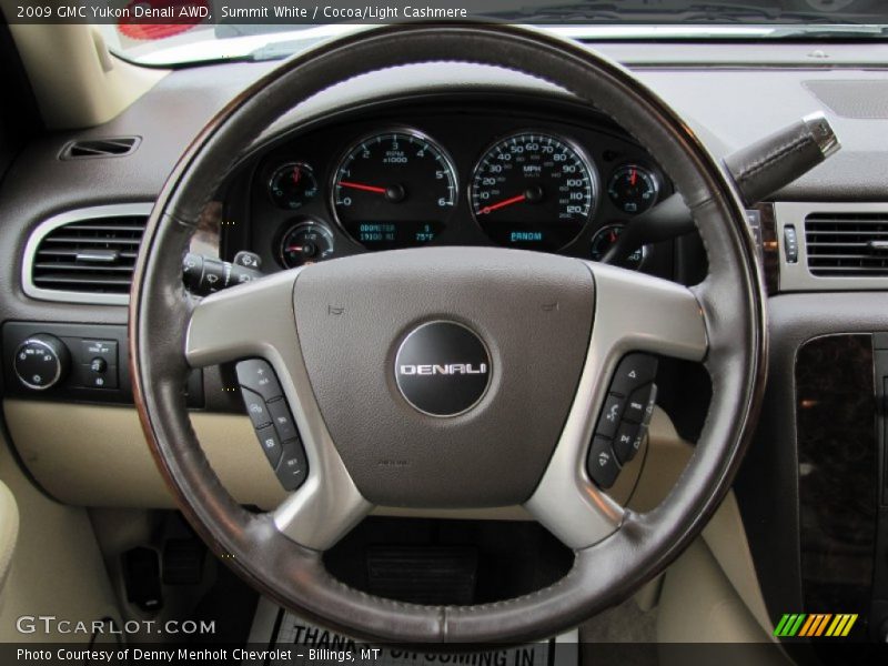 Summit White / Cocoa/Light Cashmere 2009 GMC Yukon Denali AWD