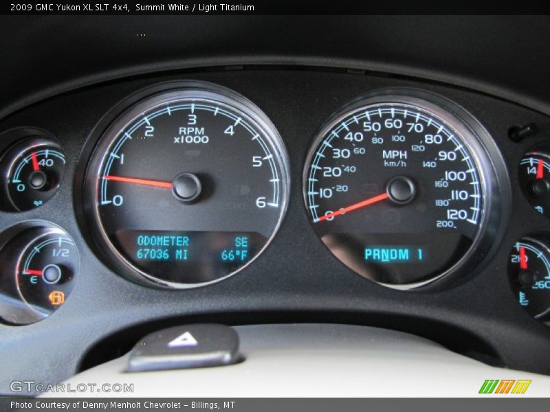 Summit White / Light Titanium 2009 GMC Yukon XL SLT 4x4
