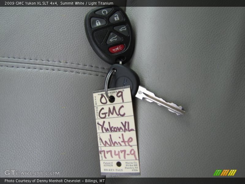 Summit White / Light Titanium 2009 GMC Yukon XL SLT 4x4
