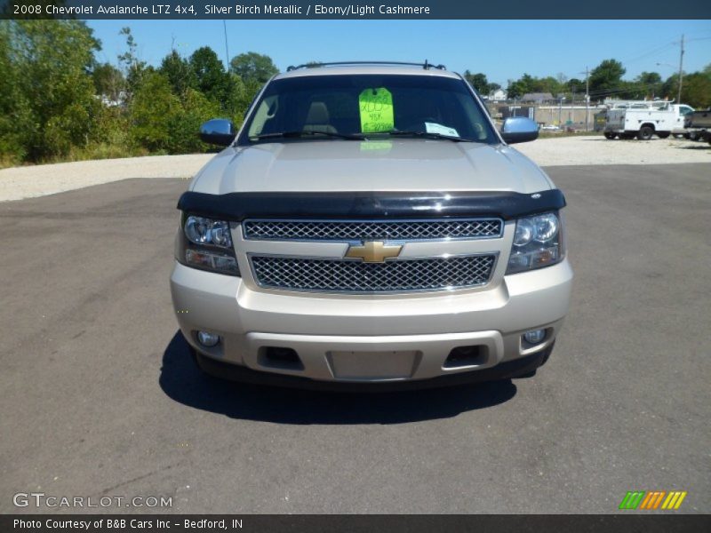 Silver Birch Metallic / Ebony/Light Cashmere 2008 Chevrolet Avalanche LTZ 4x4