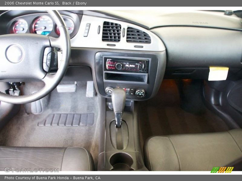 Black / Ebony 2006 Chevrolet Monte Carlo SS