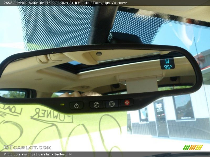 Silver Birch Metallic / Ebony/Light Cashmere 2008 Chevrolet Avalanche LTZ 4x4