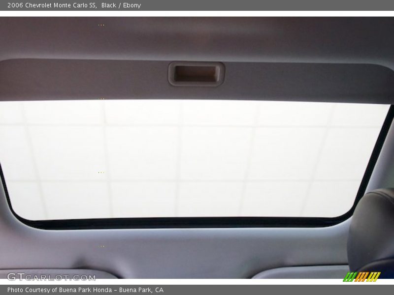 Black / Ebony 2006 Chevrolet Monte Carlo SS