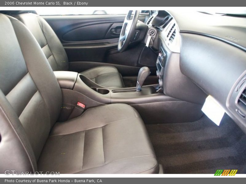 Black / Ebony 2006 Chevrolet Monte Carlo SS