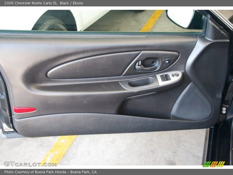 Black / Ebony 2006 Chevrolet Monte Carlo SS