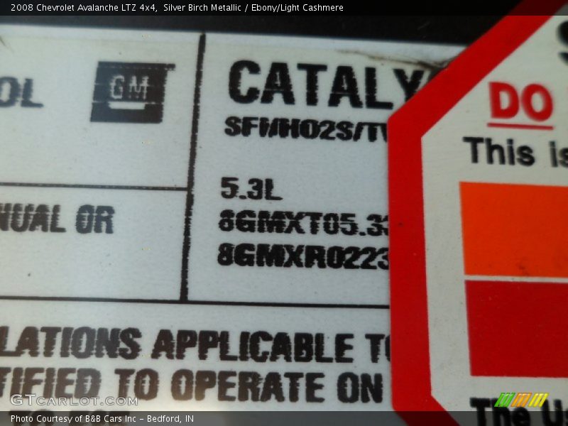Silver Birch Metallic / Ebony/Light Cashmere 2008 Chevrolet Avalanche LTZ 4x4
