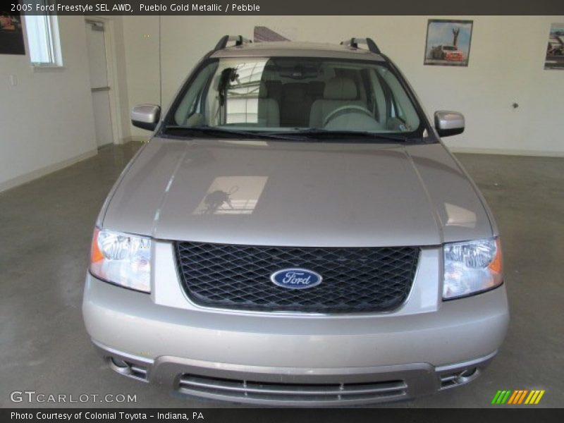 Pueblo Gold Metallic / Pebble 2005 Ford Freestyle SEL AWD